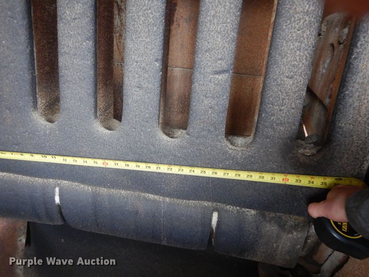 image for item IY9503 Rock crusher