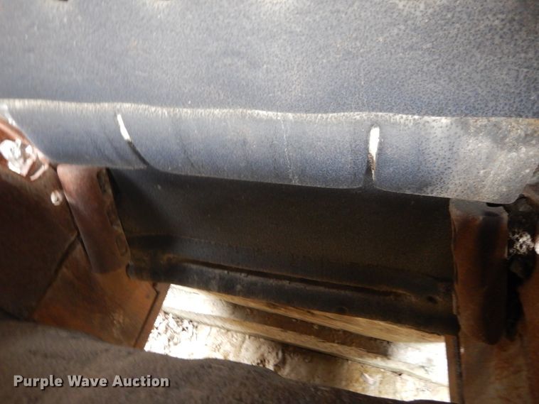 image for item IY9503 Rock crusher