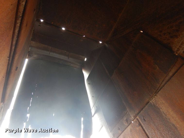 image for item IY9503 Rock crusher