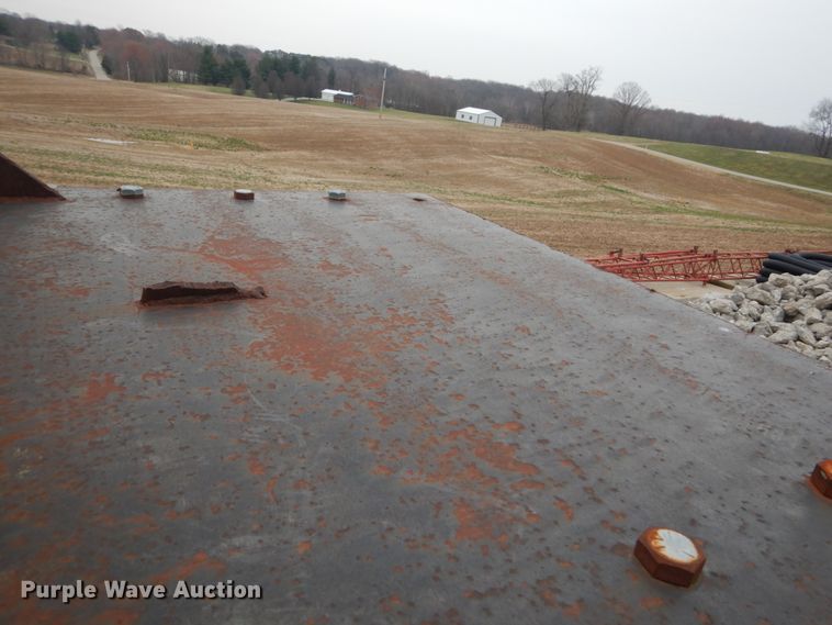 image for item IY9503 Rock crusher