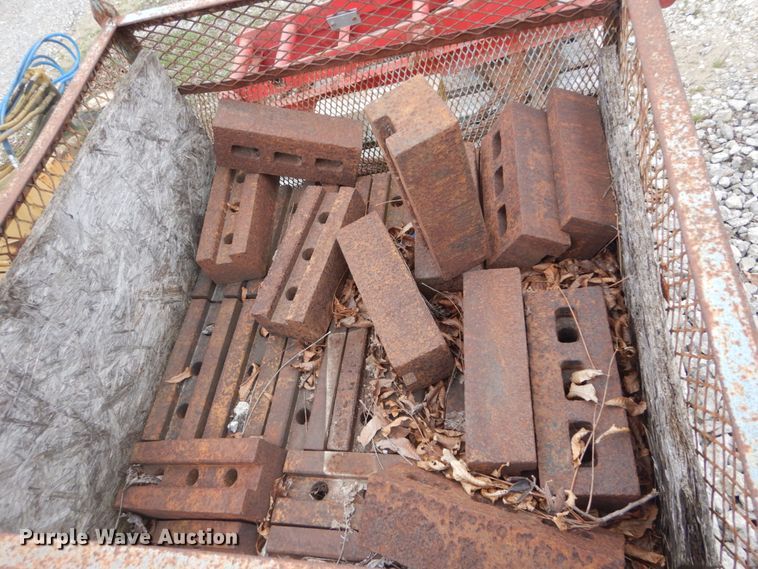 image for item IY9503 Rock crusher