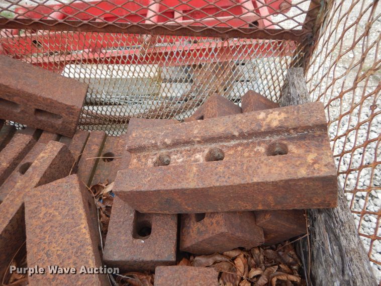 image for item IY9503 Rock crusher