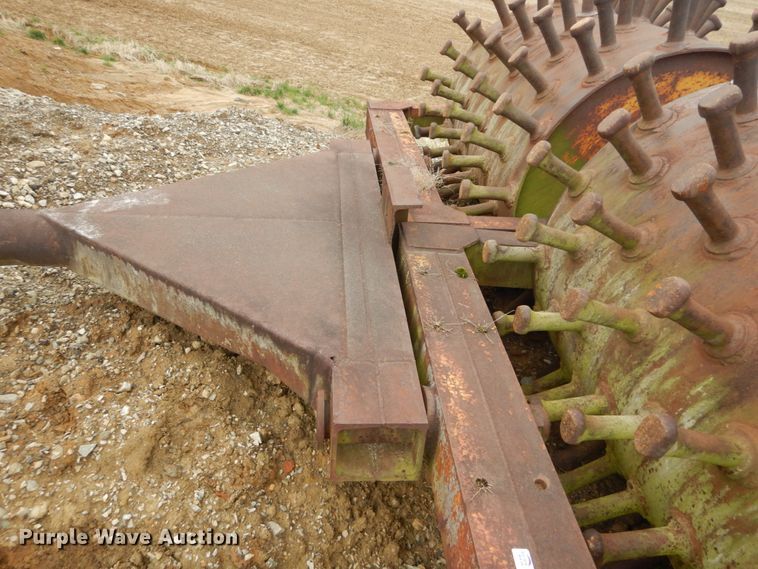 image for item IY9504 Sheepsfoot roller