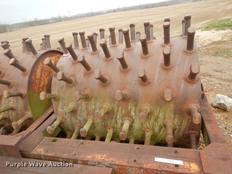 image for item IY9504 Sheepsfoot roller