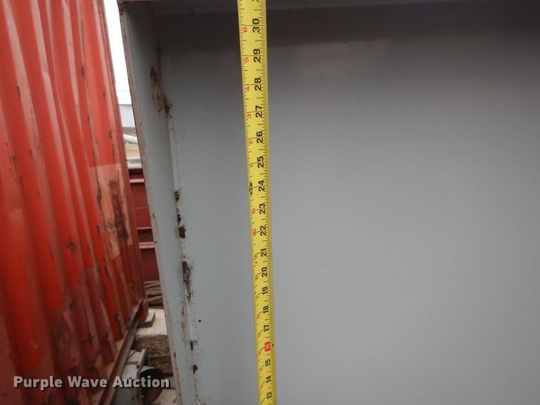 image for item IY9505 2011 Power Fab 3000/2.0CAT fuel tank