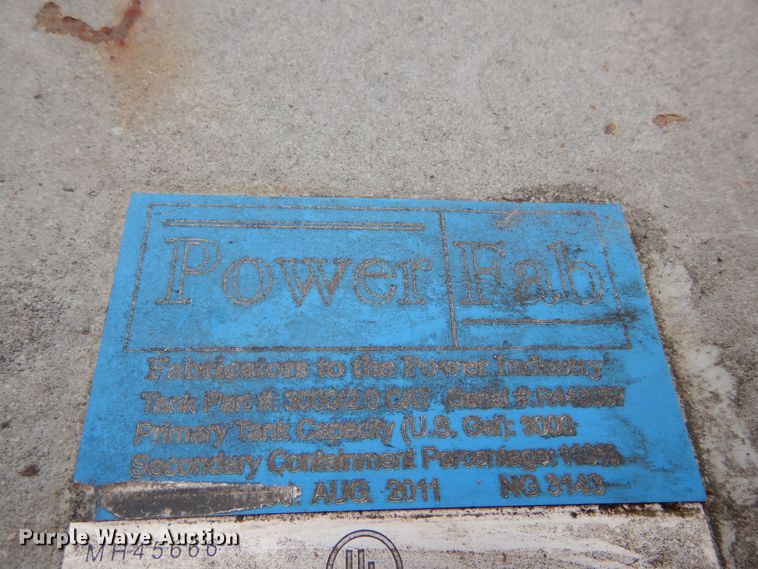 image for item IY9505 2011 Power Fab 3000/2.0CAT fuel tank