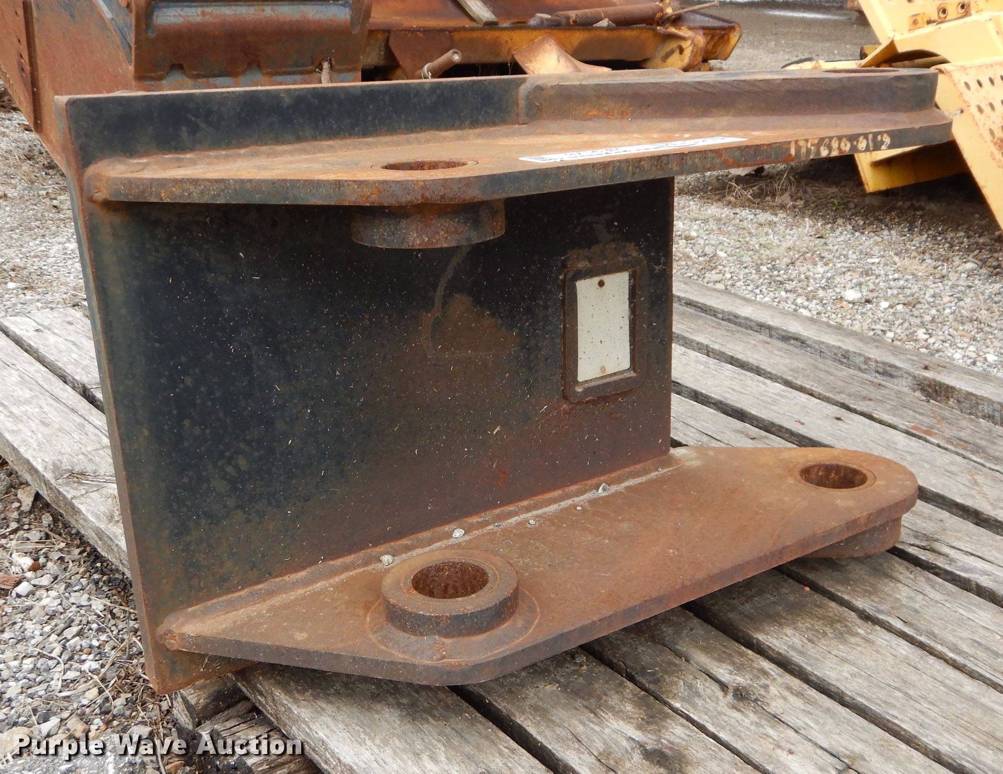 Werk Brau backhoe cribbing bucket in Kansas City, KS Item HF9178 sold