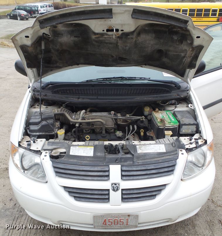 image for item DA7077 2005 Dodge Grand Caravan SE  van