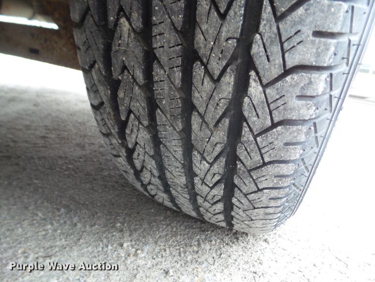 image for item DA7077 2005 Dodge Grand Caravan SE  van