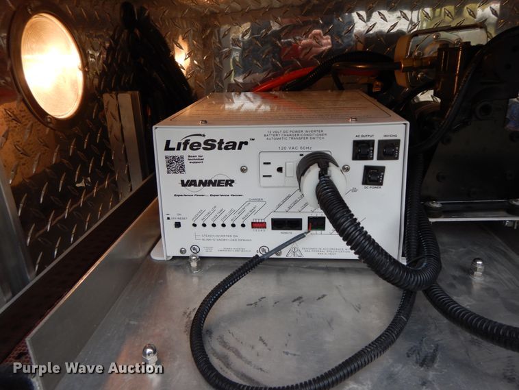 image for item DF6501 2010 Chevrolet Express 4500  ambulance