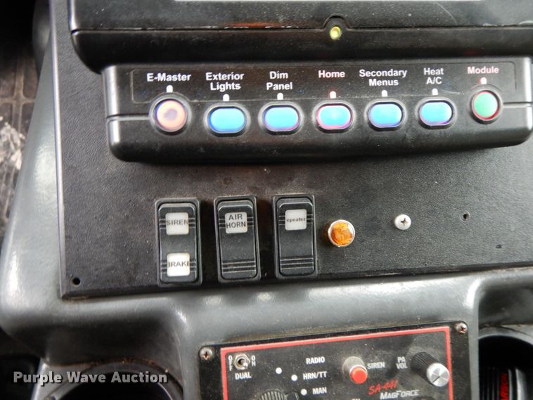 image for item DF6501 2010 Chevrolet Express 4500  ambulance