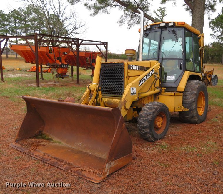image for item DH0743 1994 John Deere 310D  backhoe
