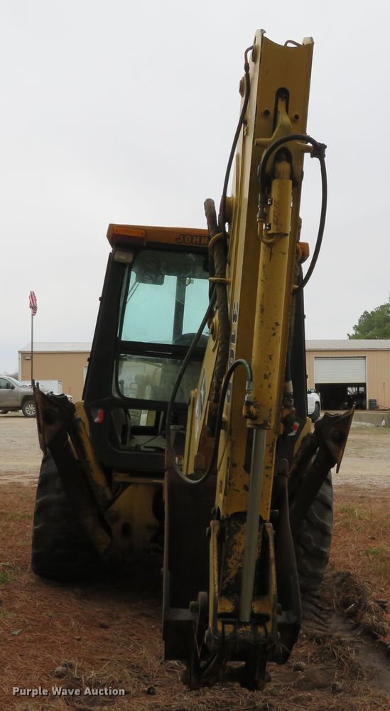 image for item DH0743 1994 John Deere 310D  backhoe