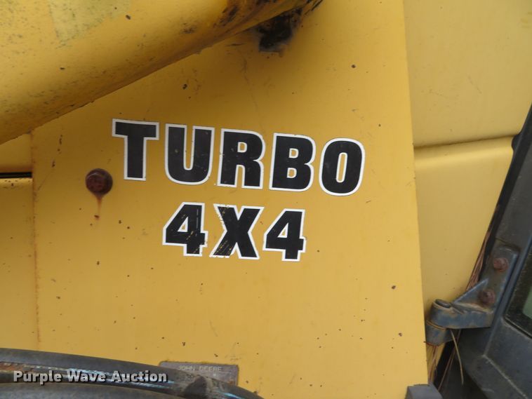 image for item DH0743 1994 John Deere 310D  backhoe