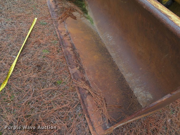 image for item DH0743 1994 John Deere 310D  backhoe