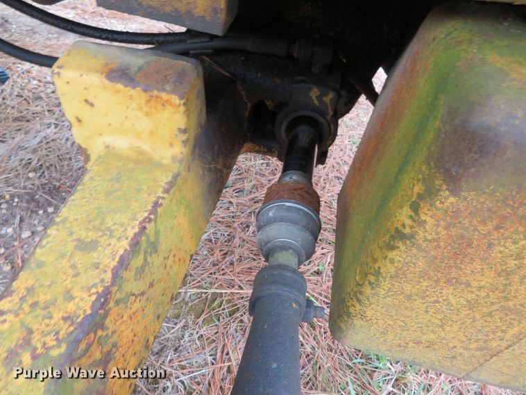 image for item DH0743 1994 John Deere 310D  backhoe