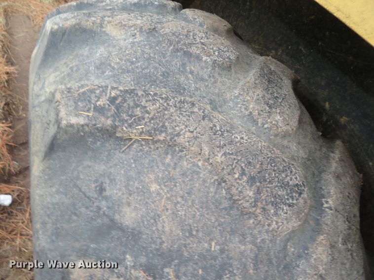 image for item DH0743 1994 John Deere 310D  backhoe