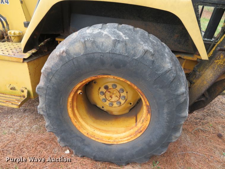 image for item DH0743 1994 John Deere 310D  backhoe