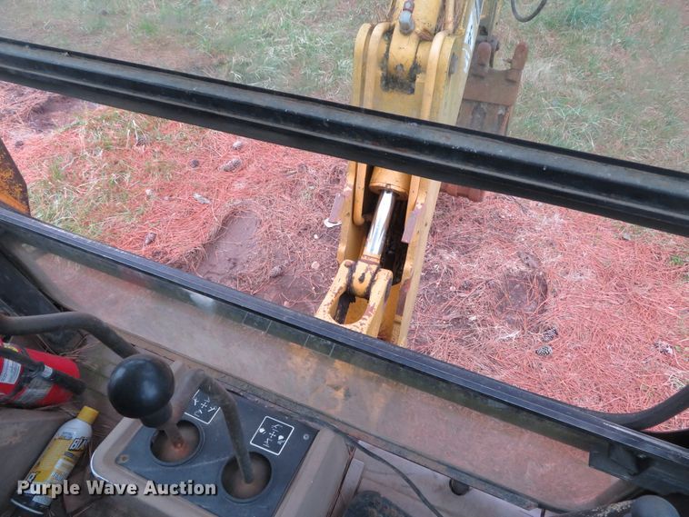 image for item DH0743 1994 John Deere 310D  backhoe