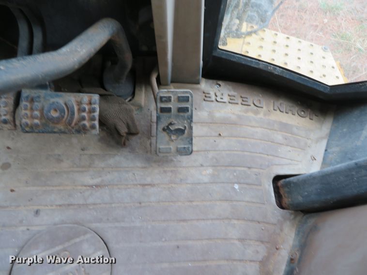 image for item DH0743 1994 John Deere 310D  backhoe