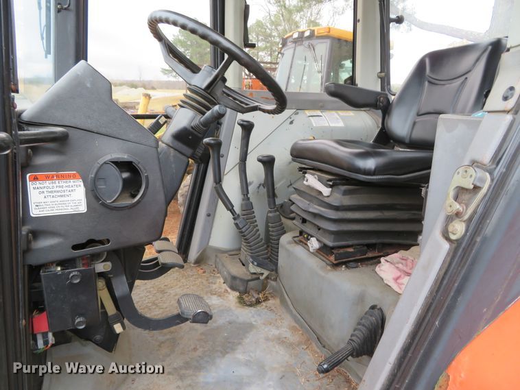 image for item DH0744 AGCO Allis 6670  tractor