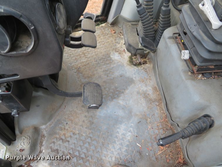 image for item DH0744 AGCO Allis 6670  tractor