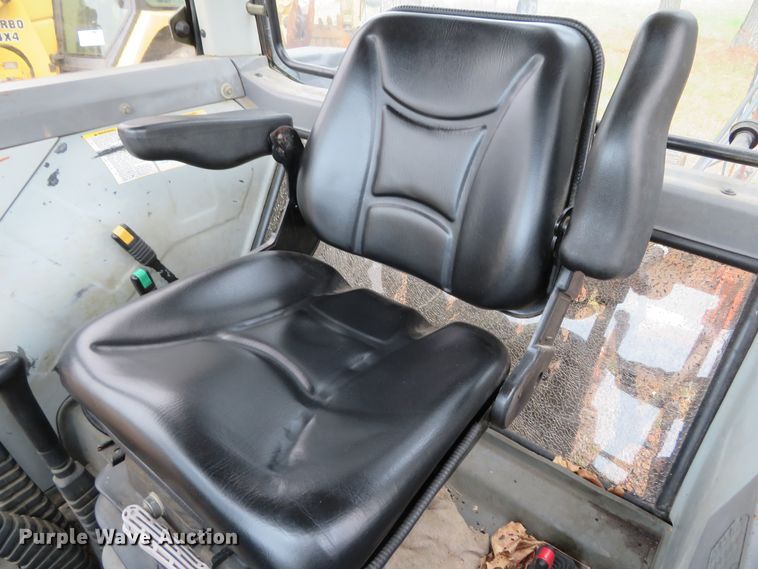 image for item DH0744 AGCO Allis 6670  tractor