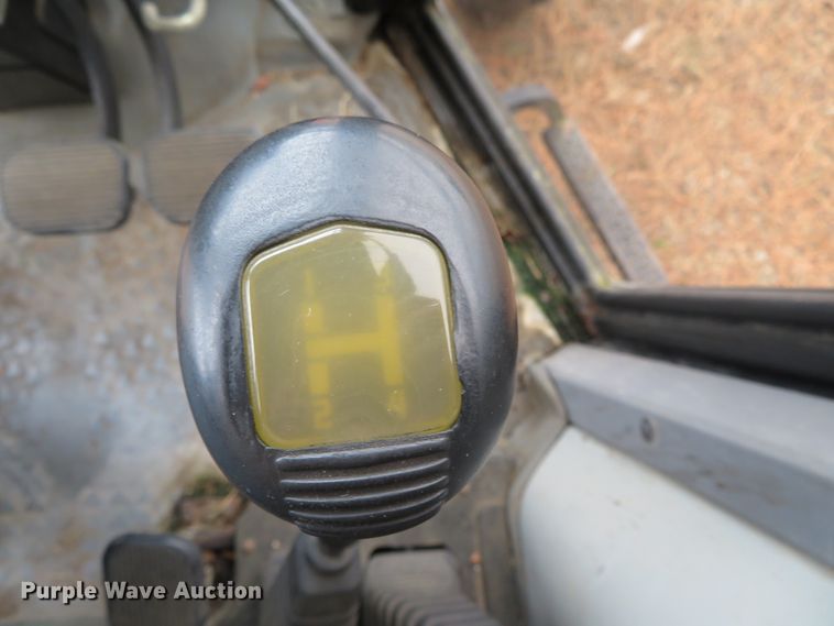 image for item DH0744 AGCO Allis 6670  tractor