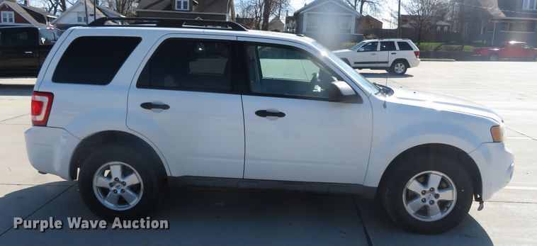 image for item DH0747 2009 Ford Escape XLT  SUV