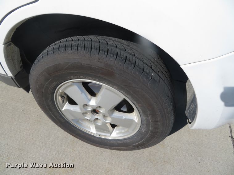 image for item DH0747 2009 Ford Escape XLT  SUV