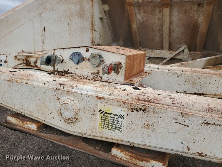 image for item DI4753 1988 Ranch  bottom dump trailer