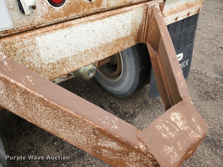 image for item DI4753 1988 Ranch  bottom dump trailer