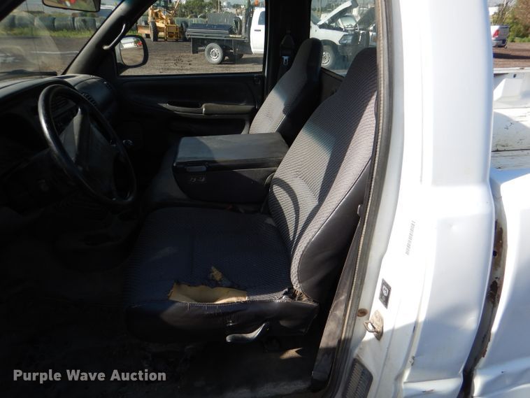 image for item DI4754 2001 Dodge Ram 1500  pickup truck