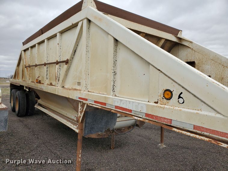 image for item DI4755 1994 Ranch  bottom dump trailer