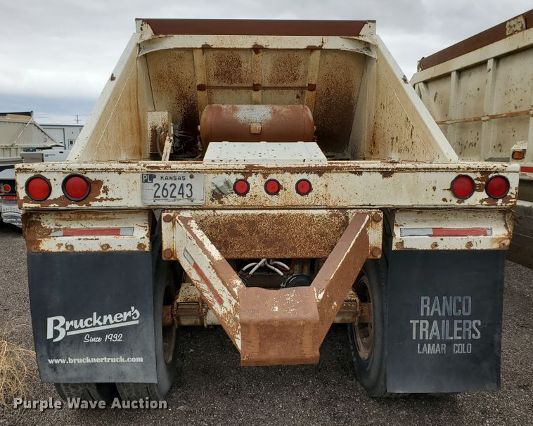 image for item DI4755 1994 Ranch  bottom dump trailer