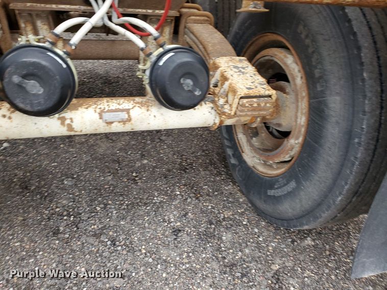 image for item DI4755 1994 Ranch  bottom dump trailer