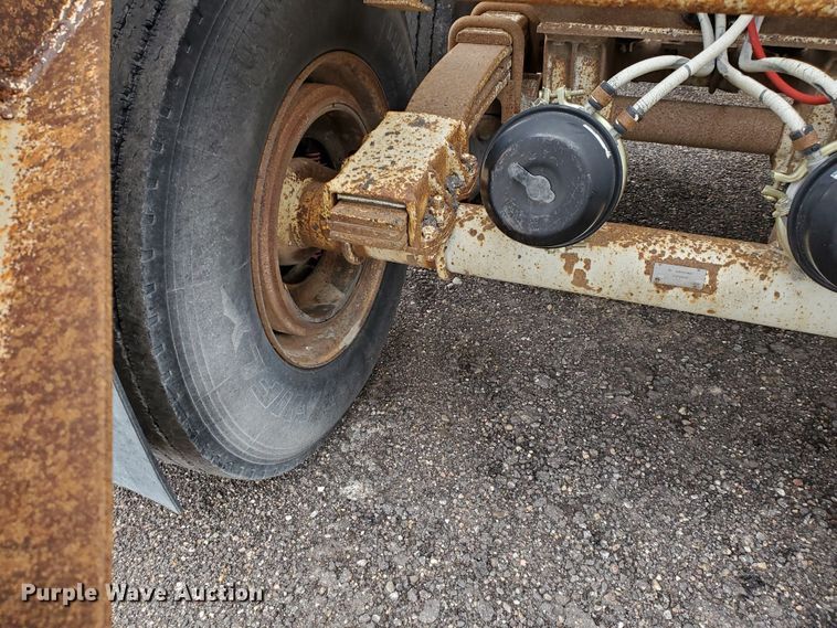 image for item DI4755 1994 Ranch  bottom dump trailer