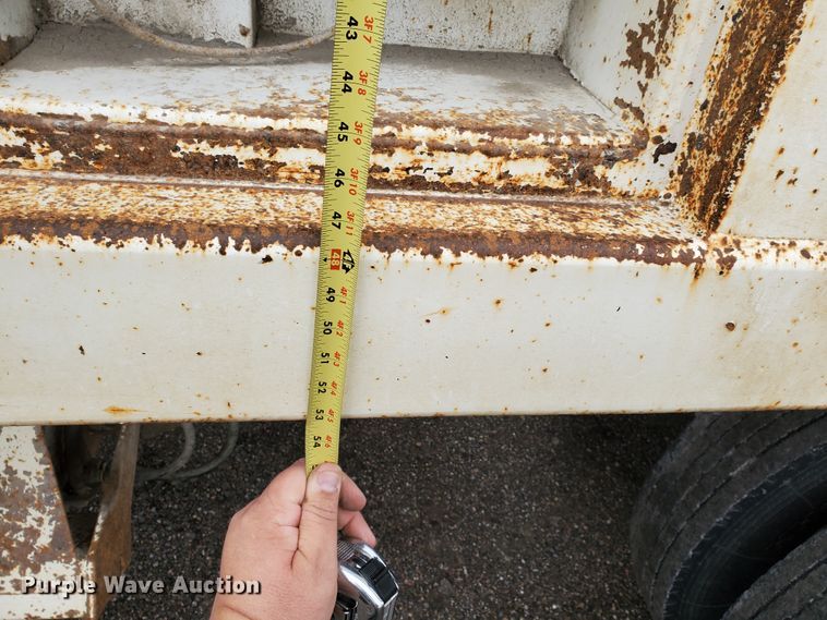 image for item DI4755 1994 Ranch  bottom dump trailer