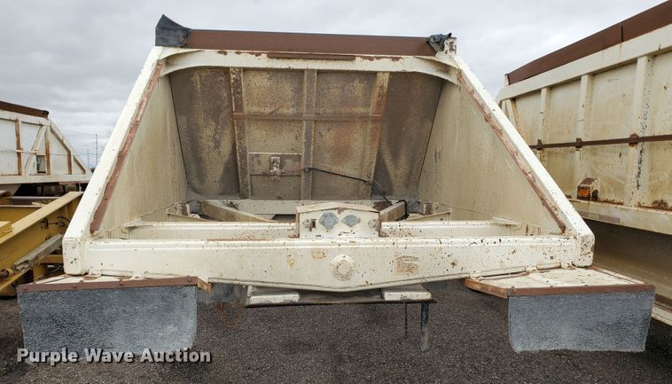 image for item DI4756 1996 Ranch  bottom dump trailer