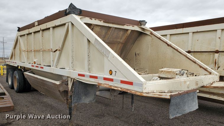 image for item DI4756 1996 Ranch  bottom dump trailer