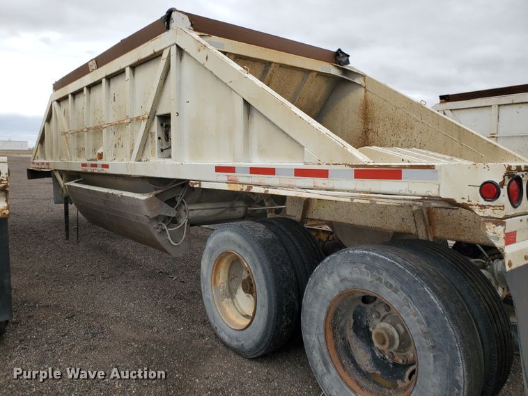 image for item DI4756 1996 Ranch  bottom dump trailer