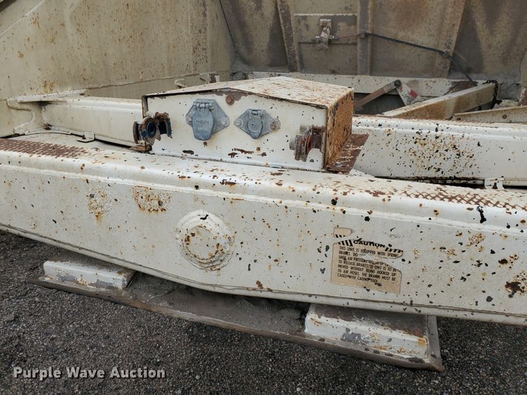 image for item DI4756 1996 Ranch  bottom dump trailer