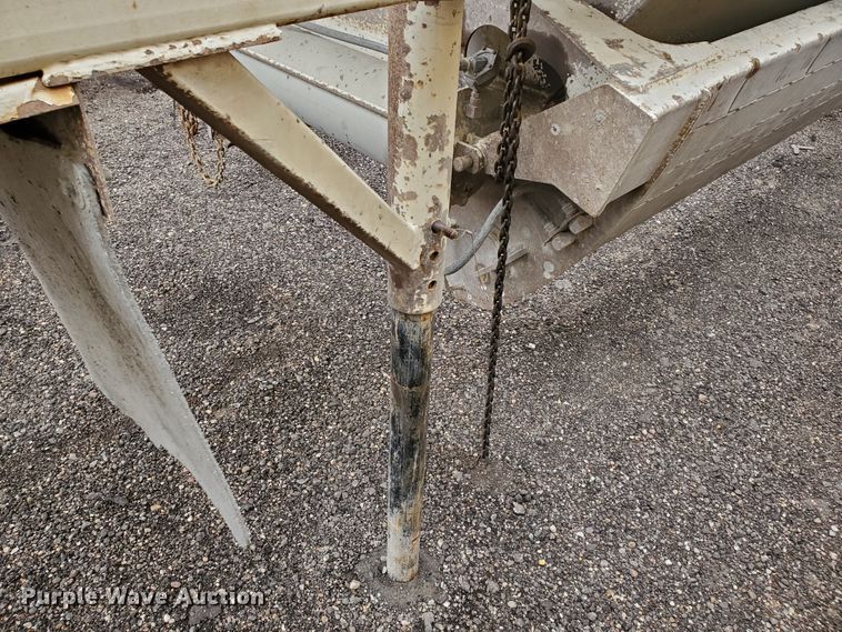 image for item DI4756 1996 Ranch  bottom dump trailer
