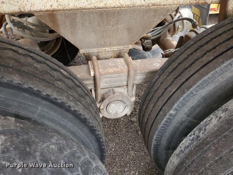 image for item DI4756 1996 Ranch  bottom dump trailer