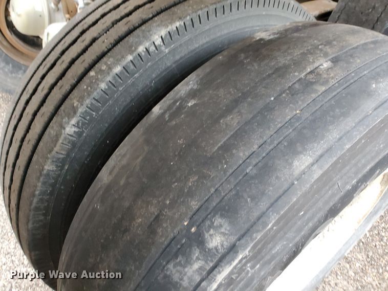 image for item DI4756 1996 Ranch  bottom dump trailer