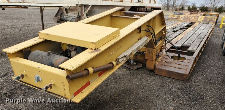 image for item DI4757 1997 Load Lugger LB35R  lowboy equipment trailer