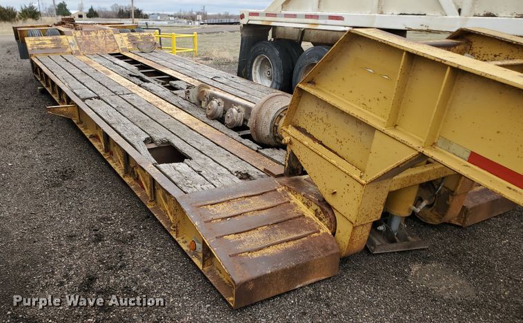 image for item DI4757 1997 Load Lugger LB35R  lowboy equipment trailer