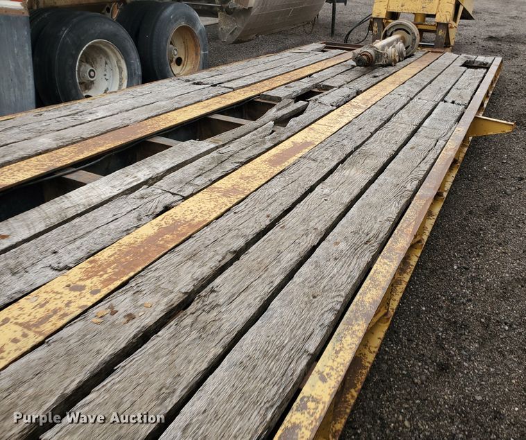 image for item DI4757 1997 Load Lugger LB35R  lowboy equipment trailer