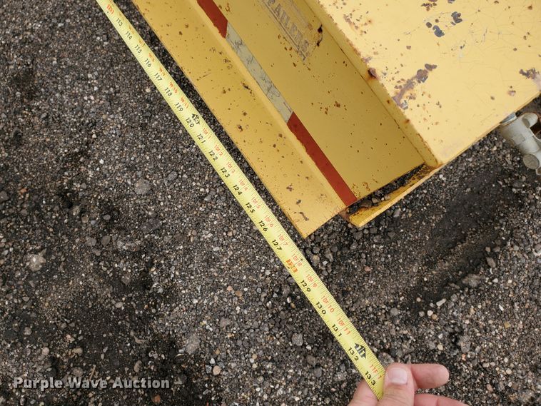 image for item DI4757 1997 Load Lugger LB35R  lowboy equipment trailer