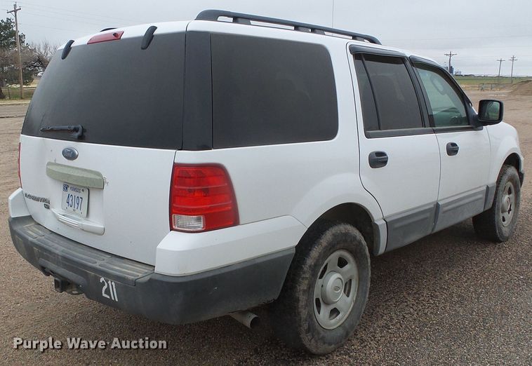 image for item DI5537 2005 Ford Expedition XLT  SUV